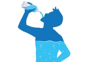 Lee más sobre el artículo Este es el truco infalible para eliminar gérmenes de las botellas reutilizables (explicado paso a paso)
